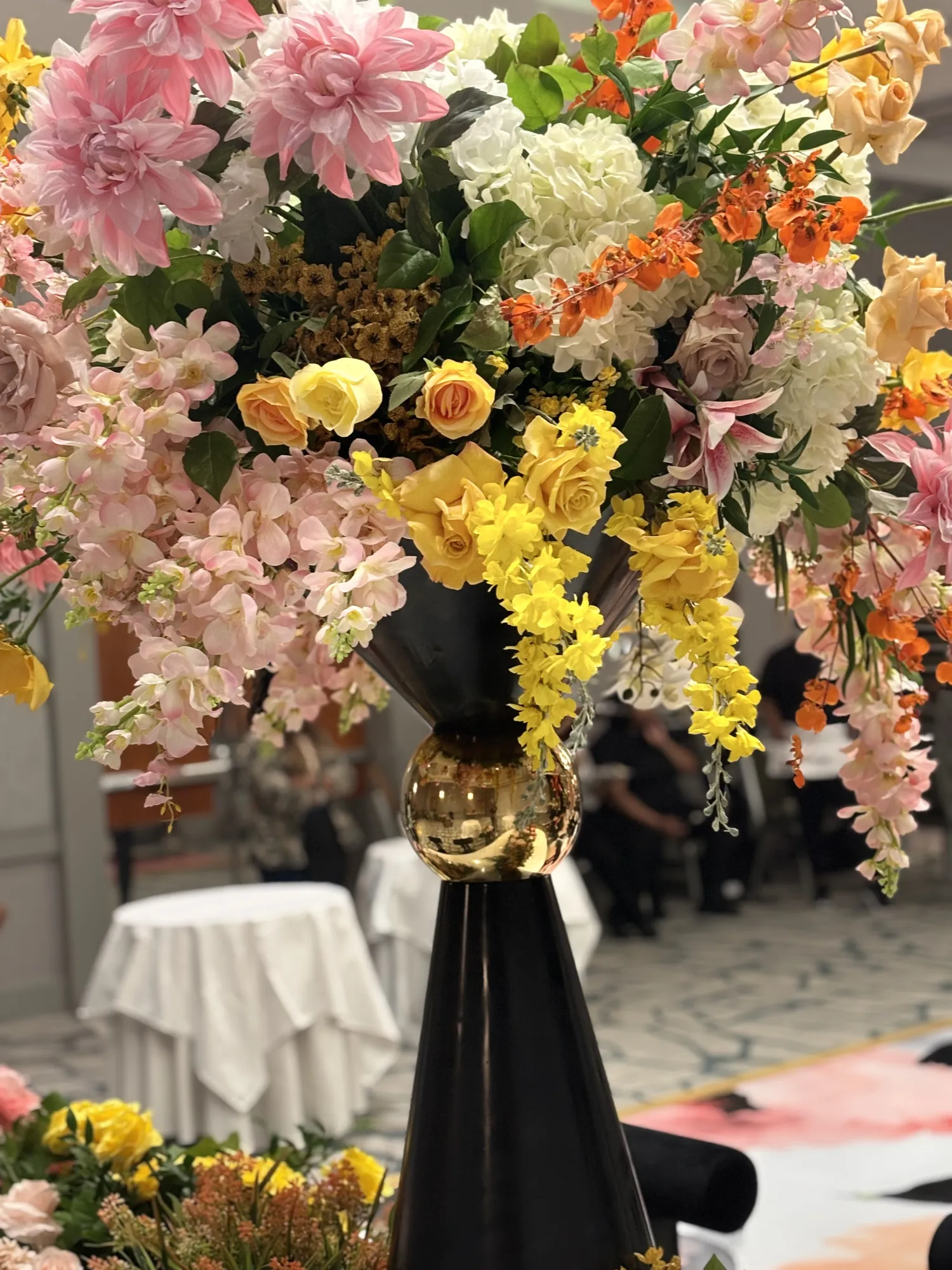 Mixed pastel floral arrangement by Greystone Design Co.
